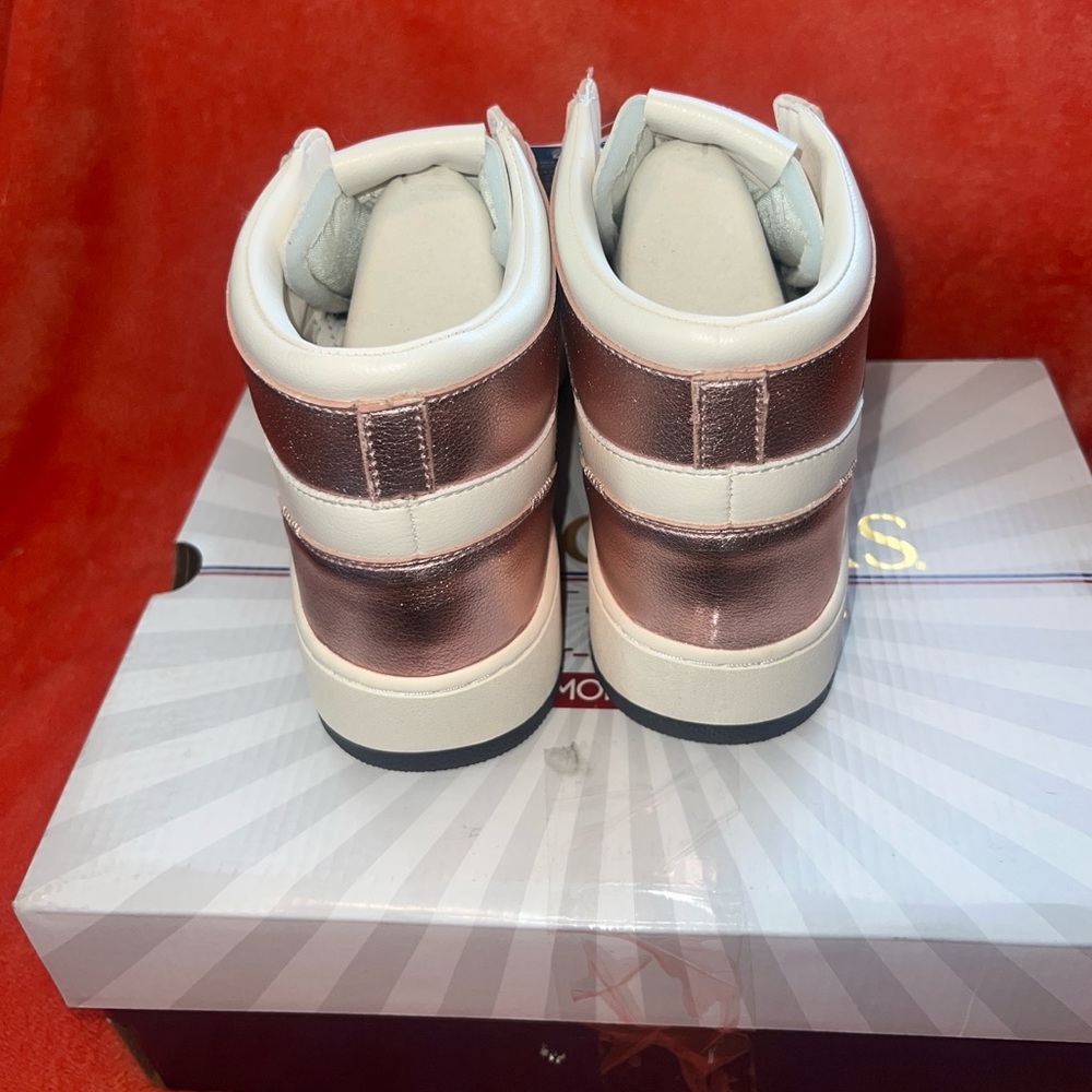 NIB Skechers Court & Classics Soft Beam Air Cooled Memory Foam High Tops W 10 - Picture 5 of 9